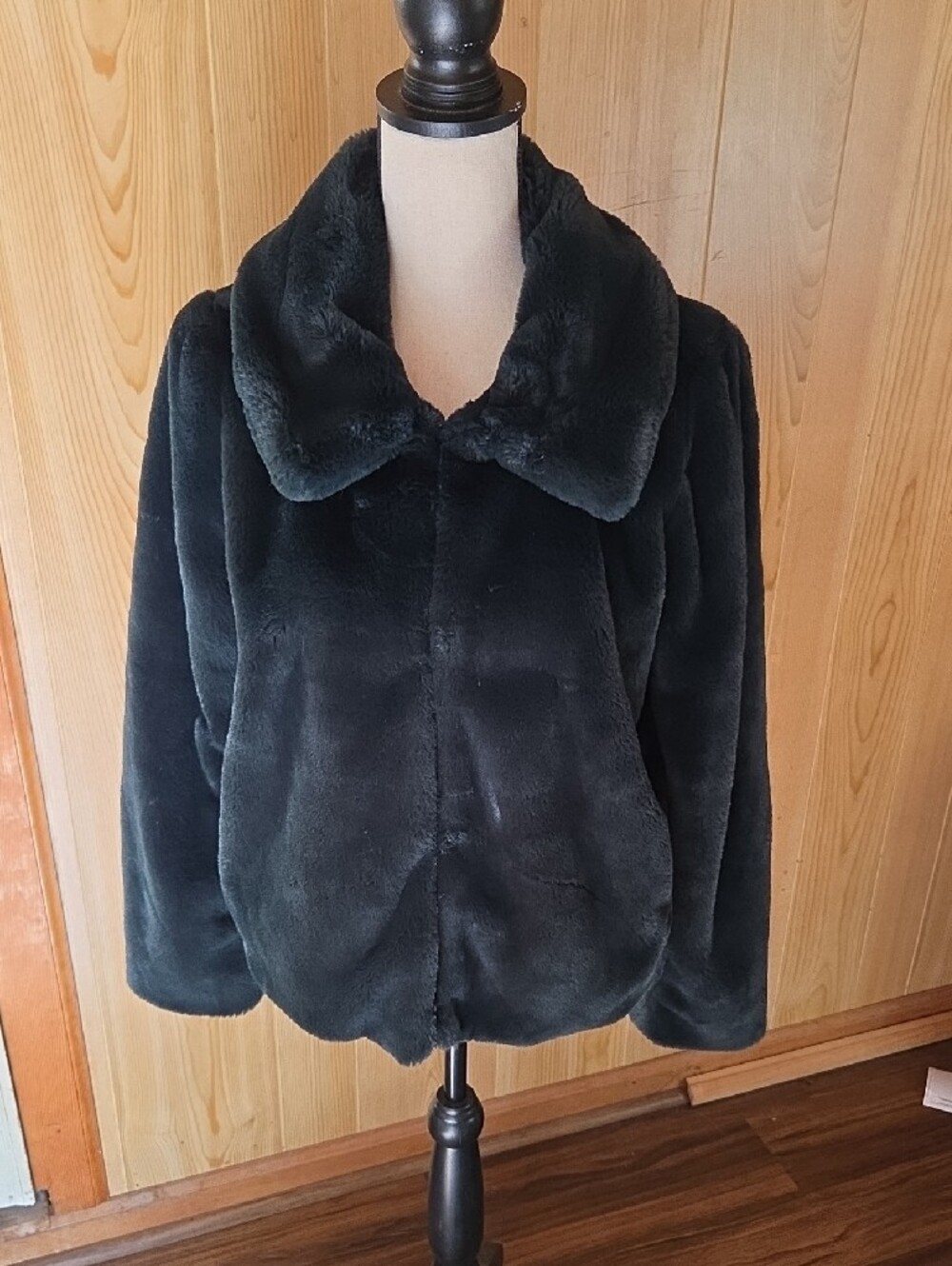 Express Dark Green Teddy Jacket with Wide Collar